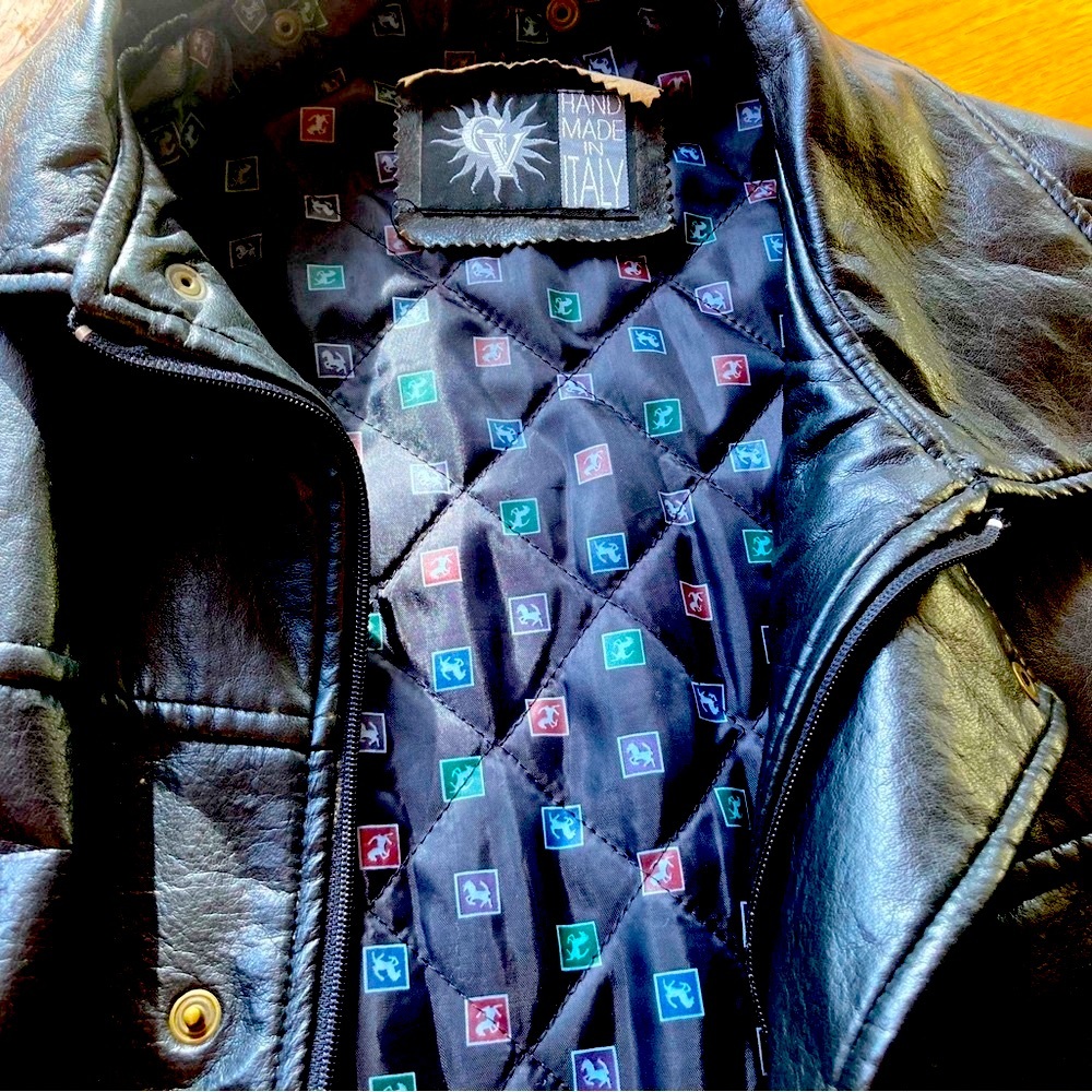 ( Armani brand) GV Emporio men’s coat size vegan leather, large